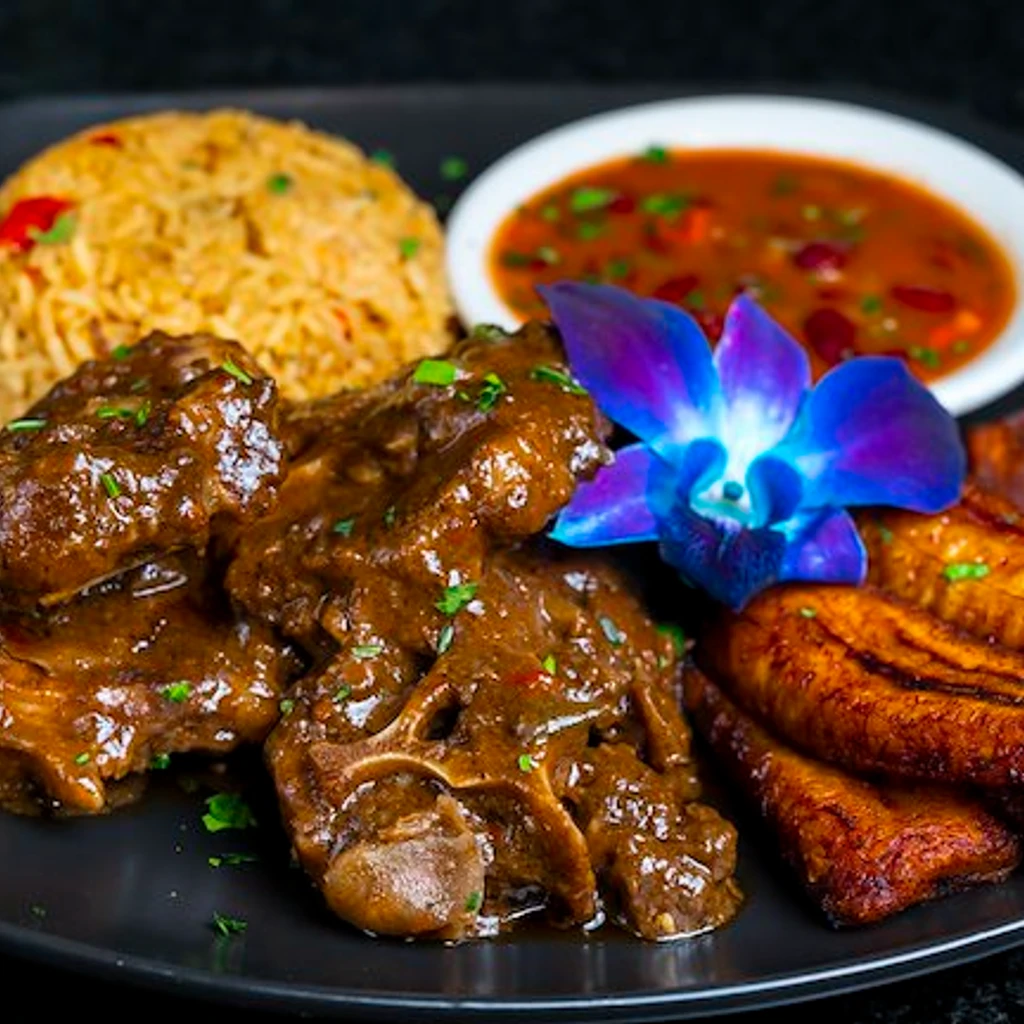 OXTAIL RICE AND BEANS